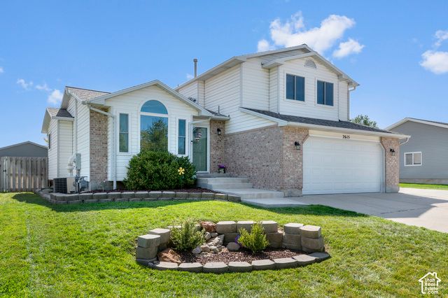 2615 W SILVER CREEK DR, Riverton, UT 84065