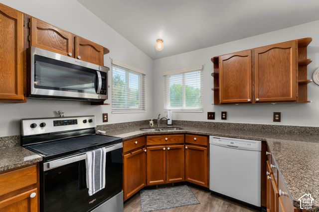2615 W SILVER CREEK DR, Riverton, UT 84065
