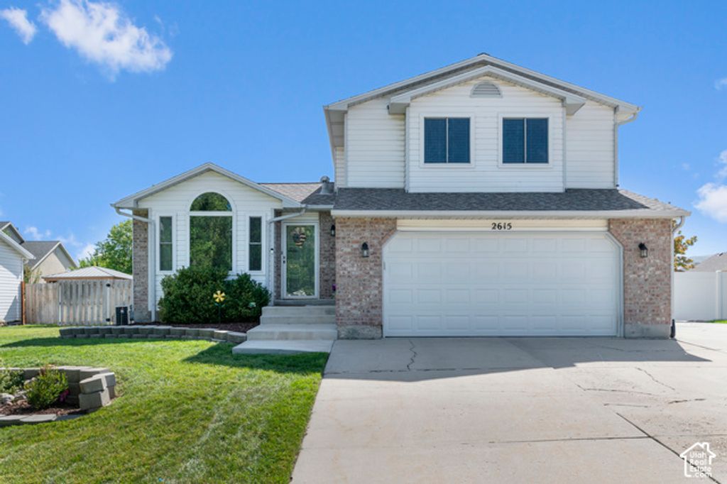 2615 W SILVER CREEK DR, Riverton, UT 84065