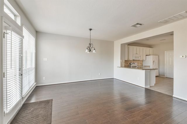 43 Alderon Woods Place, The Woodlands, TX 77382
