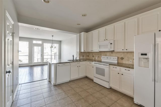 43 Alderon Woods Place, The Woodlands, TX 77382