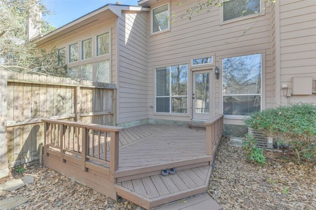 43 Alderon Woods Place, The Woodlands, TX 77382