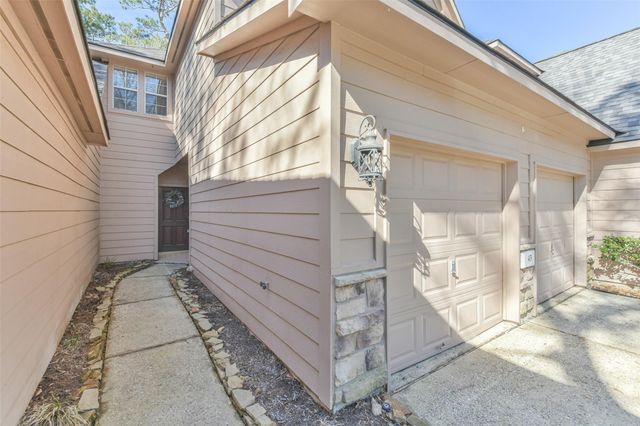 43 Alderon Woods Place, The Woodlands, TX 77382