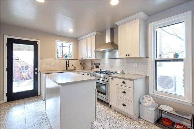 1241 York Street, Denver, CO 80206