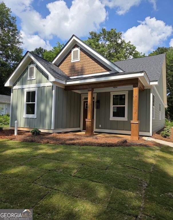513 Harris Street, Monroe, GA 30655