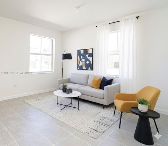 2646 SE 27th Dr 2646, Homestead, FL 33035