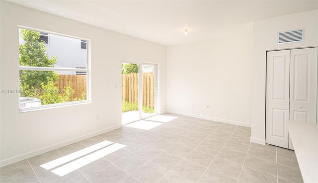 2646 SE 27th Dr 2646, Homestead, FL 33035