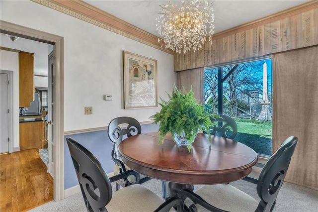 240 E 30th Street, Kansas City, MO 64108