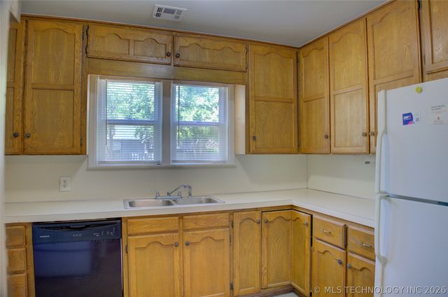 1302 S Fulton Avenue, Tulsa, OK 74112