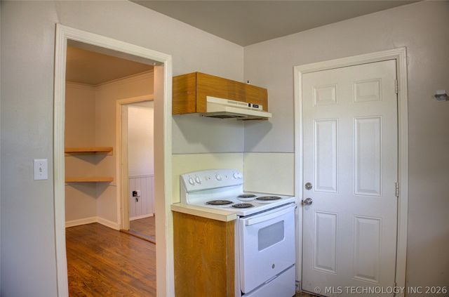 1302 S Fulton Avenue, Tulsa, OK 74112