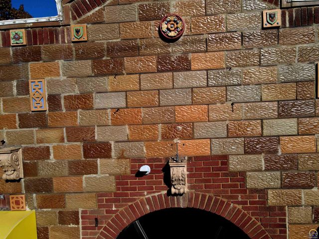 2614 SW 17th ST, Topeka, KS 66604