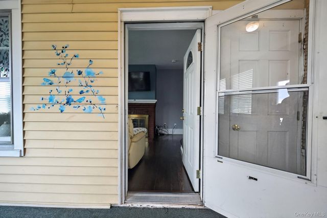 99 N Kensico Avenue, White Plains, NY 10604