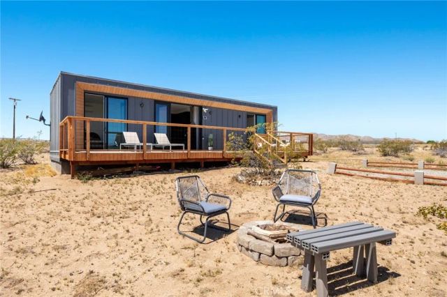 1375 Fortuna Avenue, Landers, CA 92285