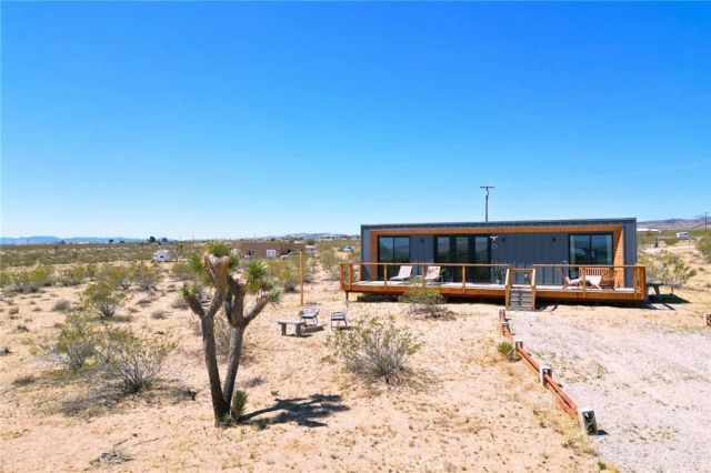 1375 Fortuna Avenue, Landers, CA 92285