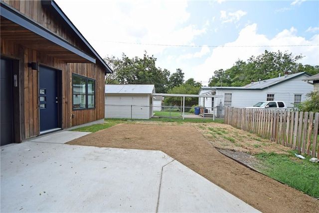 5405 Sunshine DR 2, Austin, TX 78756