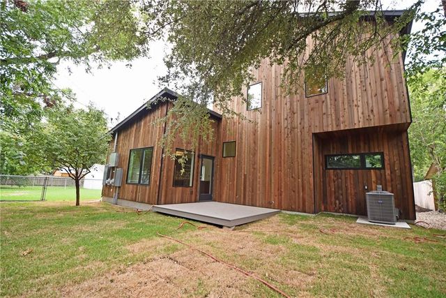 5405 Sunshine DR 2, Austin, TX 78756