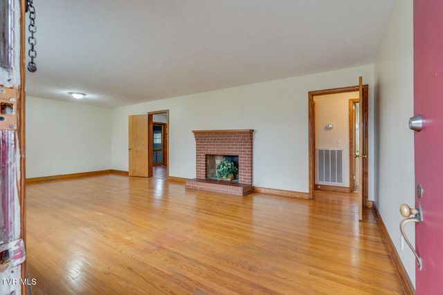829 Morison Avenue, Kingsport, TN 37660