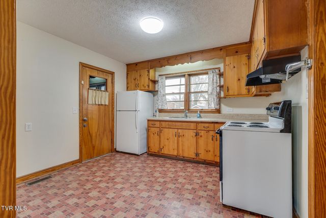 829 Morison Avenue, Kingsport, TN 37660
