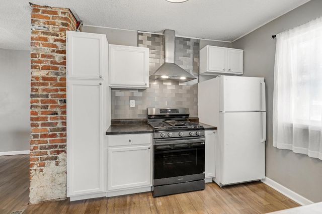 214 18th Street W, Hastings, MN 55033