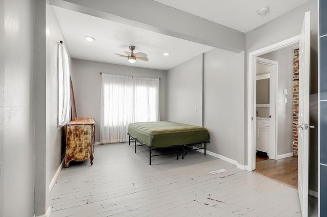 214 18th Street W, Hastings, MN 55033