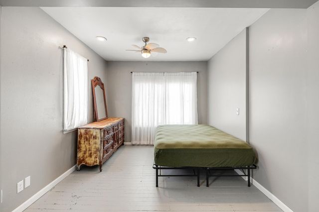 214 18th Street W, Hastings, MN 55033