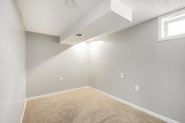 214 18th Street W, Hastings, MN 55033