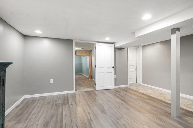 214 18th Street W, Hastings, MN 55033