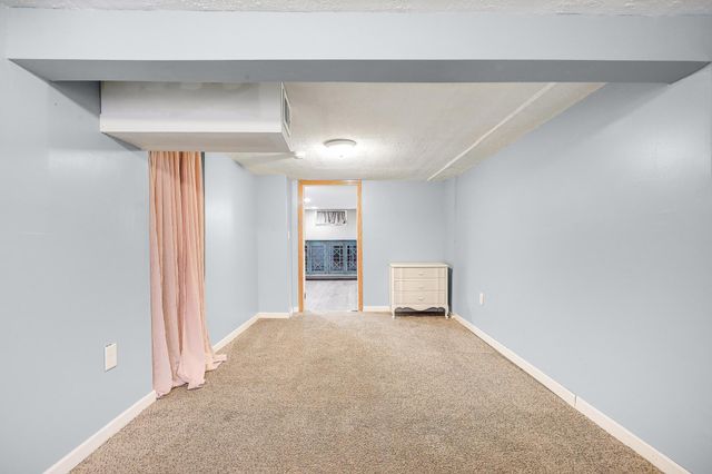 214 18th Street W, Hastings, MN 55033