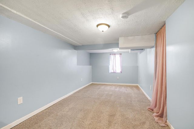 214 18th Street W, Hastings, MN 55033