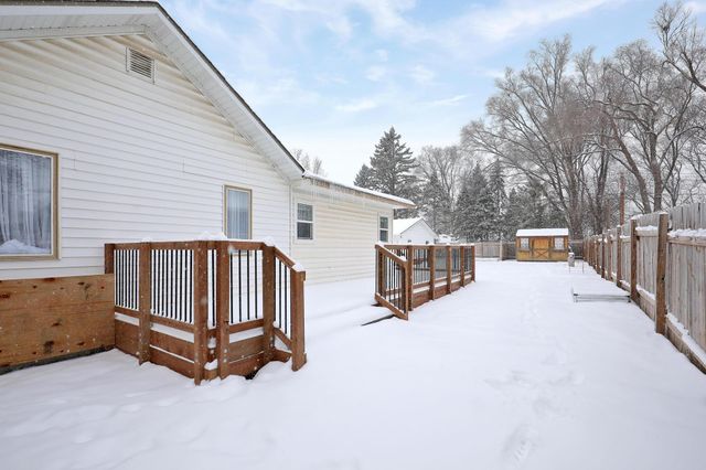 214 18th Street W, Hastings, MN 55033