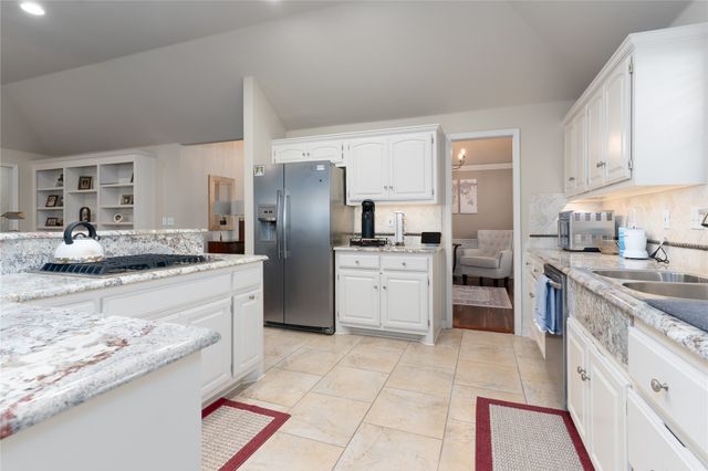 8523 E 82nd Street, Tulsa, OK 74133