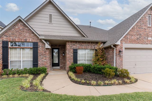 8523 E 82nd Street, Tulsa, OK 74133