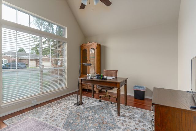 8523 E 82nd Street, Tulsa, OK 74133