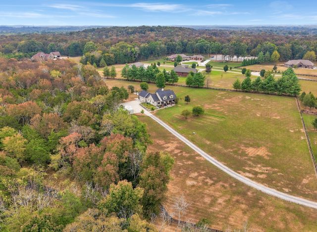 3762 Rockdale Fellowship Rd, Mount Juliet, TN 37122