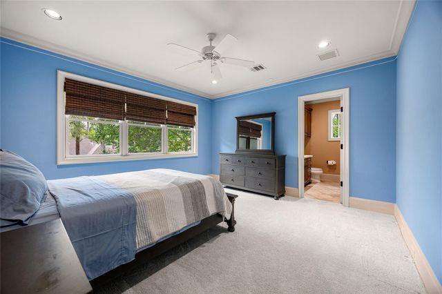 735 Timber Hill Drive, Hedwig Village, TX 77024