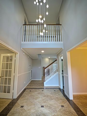 305 Oak Creek Court, League City, TX 77573