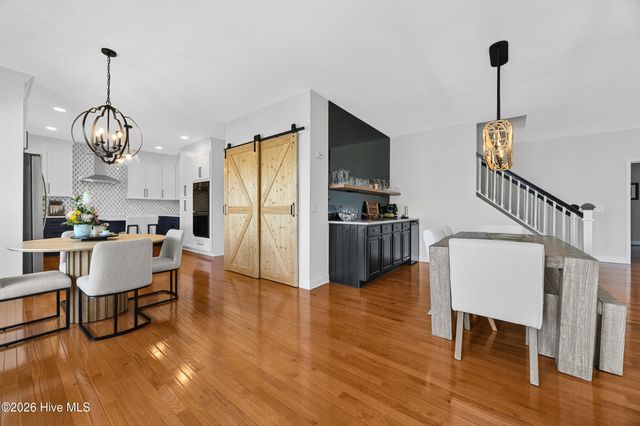 214 Pelican Walk, Hampstead, NC 28443