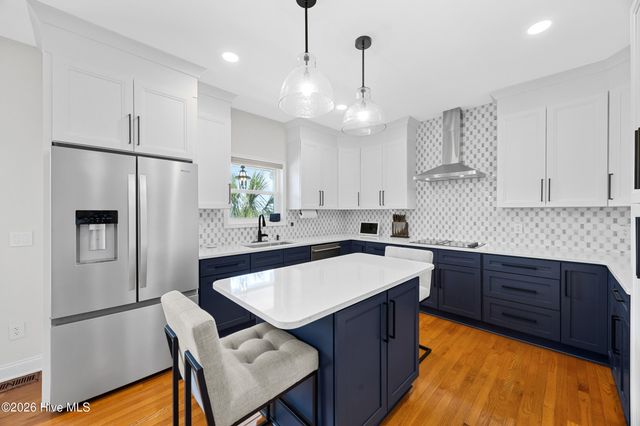 214 Pelican Walk, Hampstead, NC 28443