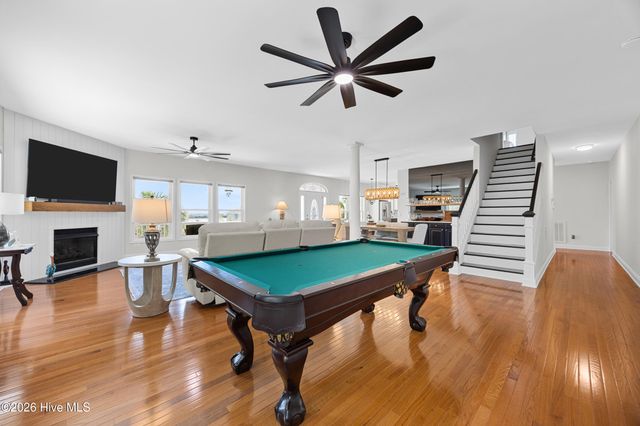 214 Pelican Walk, Hampstead, NC 28443
