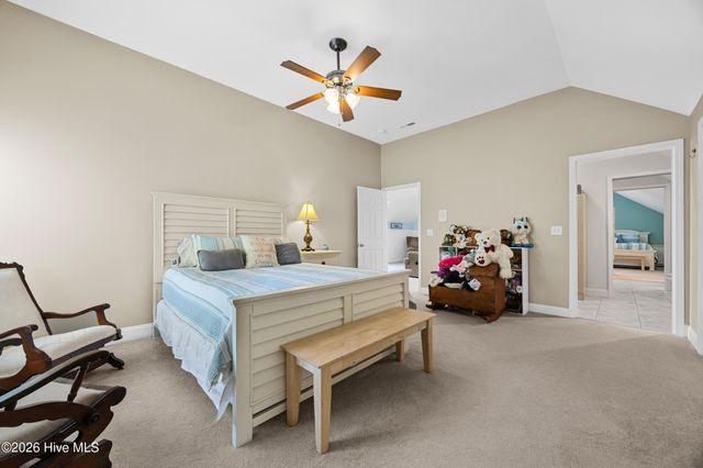 214 Pelican Walk, Hampstead, NC 28443