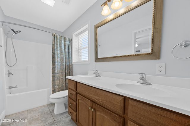 214 Pelican Walk, Hampstead, NC 28443