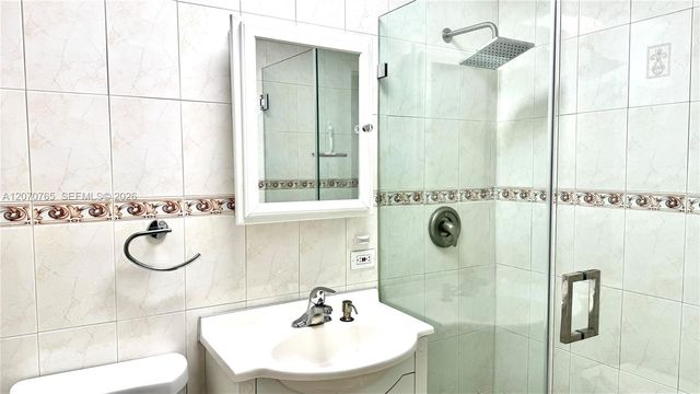 1611 71st Street, Miami Beach, FL 33141