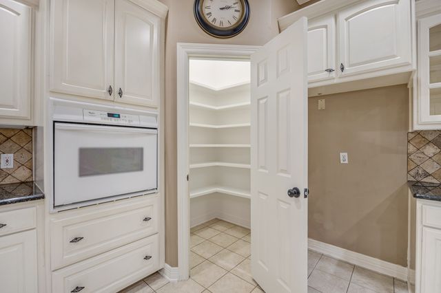 17820 Oak Forest Drive, Flint, TX 75762