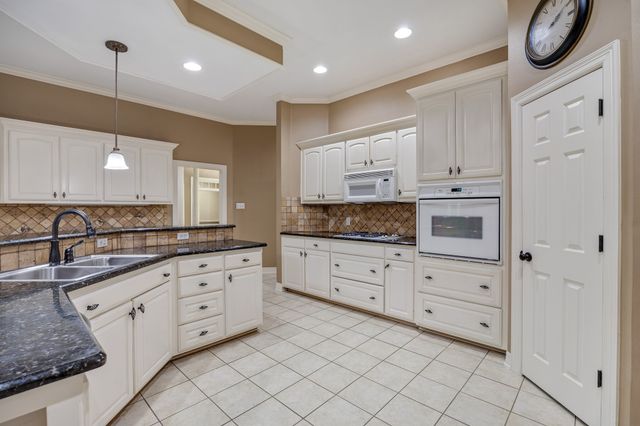 17820 Oak Forest Drive, Flint, TX 75762