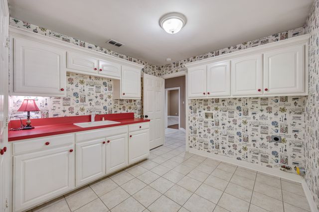 17820 Oak Forest Drive, Flint, TX 75762