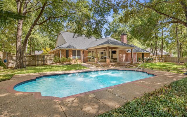 17820 Oak Forest Drive, Flint, TX 75762