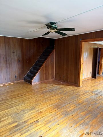 29 Aurora Avenue, West Seneca, NY 14224