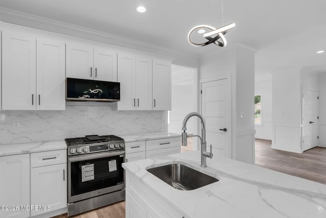1150 Manchester Street, Toms River, NJ 08757