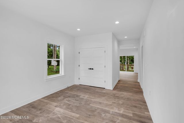 1150 Manchester Street, Toms River, NJ 08757