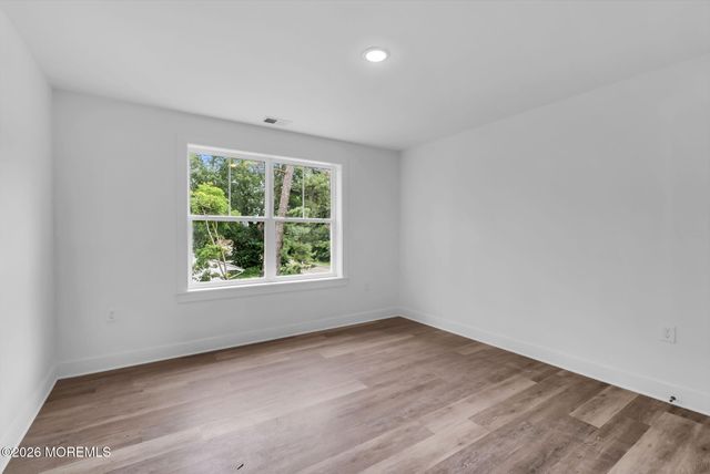 1150 Manchester Street, Toms River, NJ 08757